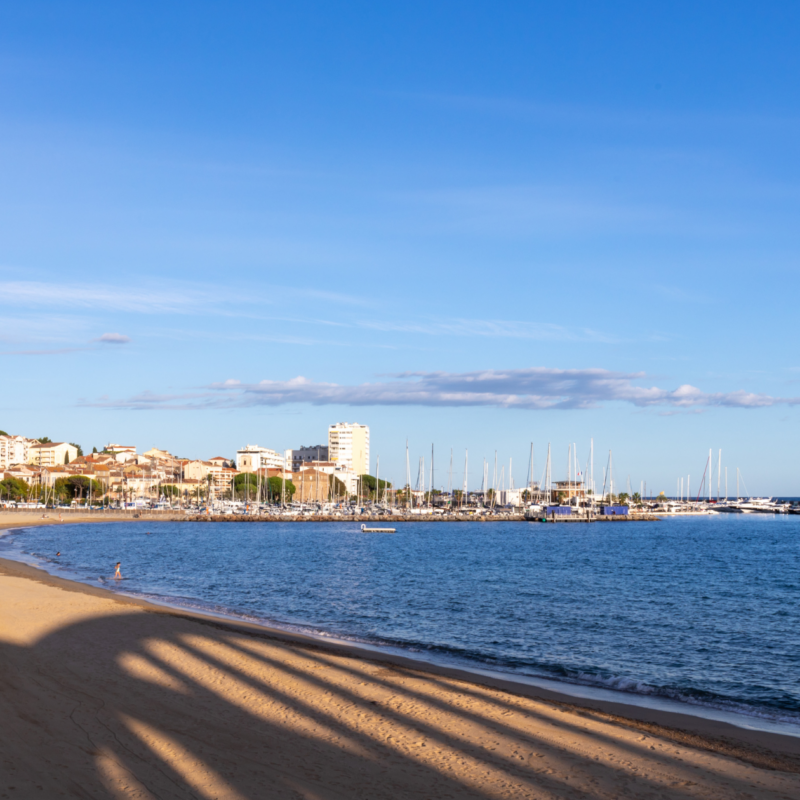 sécurité des plages et zones touristiques dans le Var
